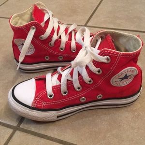 Childs bright red converse, size 11.5